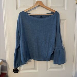 Blue Women's flowy top